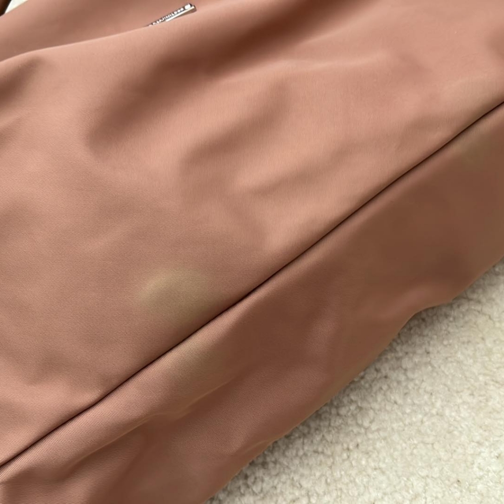 Sleek Rebecca Minkoff Bag NWOT - Picture 4 of 4